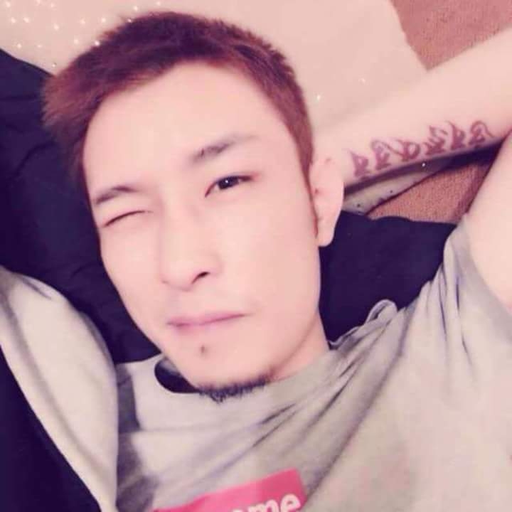 难得拥抱的第一张照片--莆田相亲服务中心