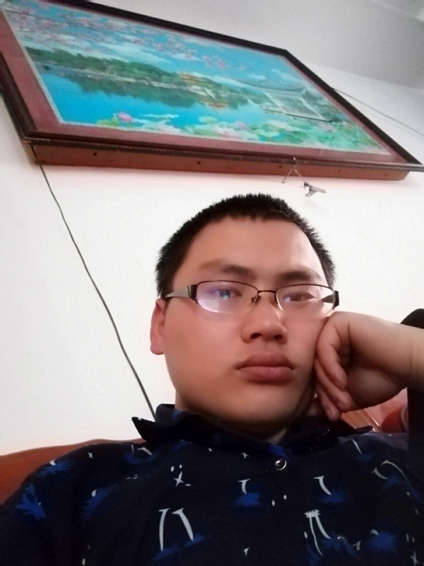 90男孩的第一张照片--莆田相亲服务中心