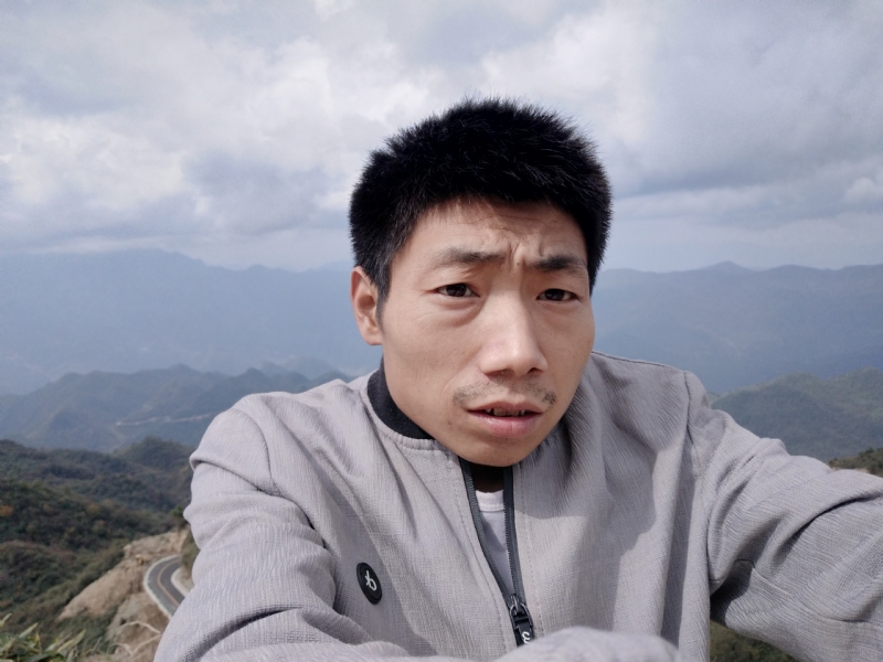 向后半生奋斗的第一张照片--莆田相亲服务中心