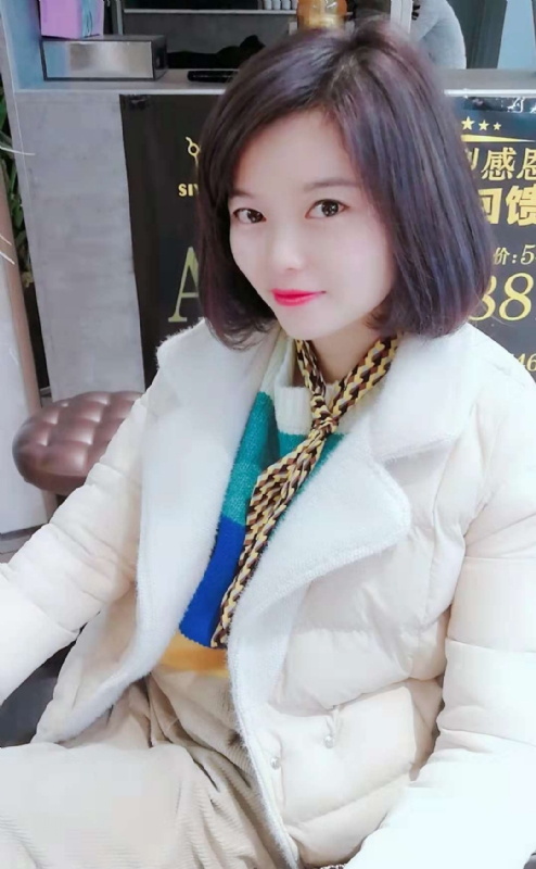 认真的雪的第一张照片--莆田相亲服务中心