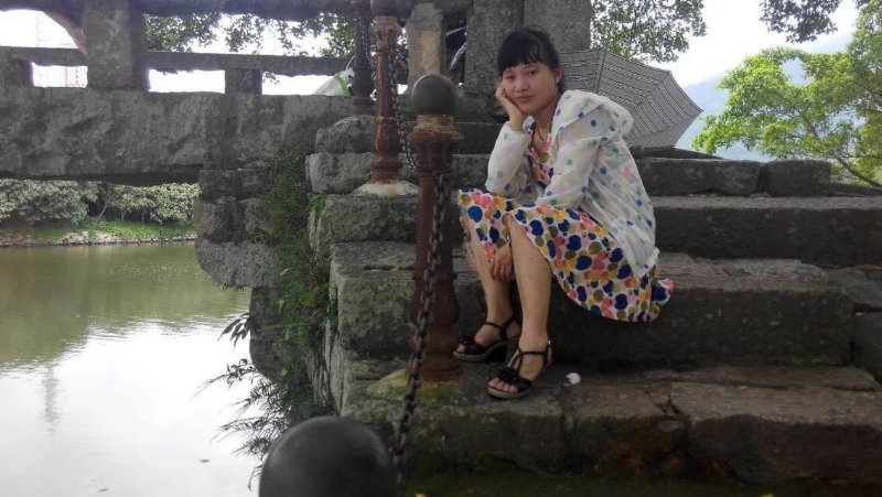女子悠然的第一张照片--莆田相亲服务中心