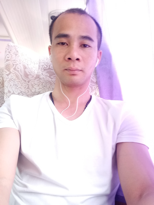 qiaozi的第一张照片--莆田相亲服务中心