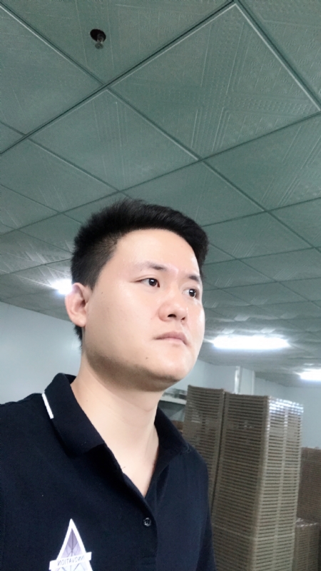 伟的第一张照片--莆田相亲服务中心