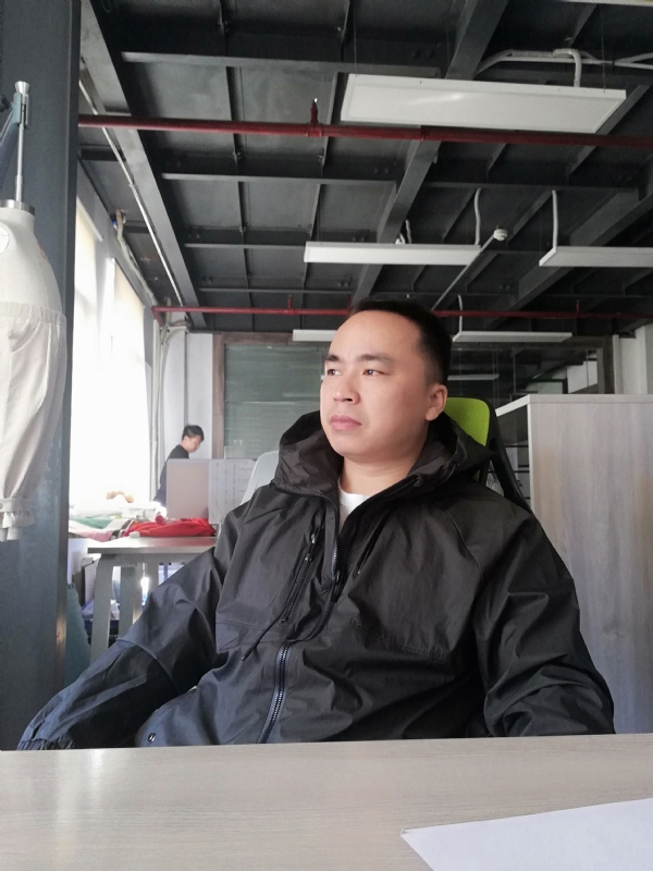 左眼皮跳跳的第一张照片--莆田相亲服务中心