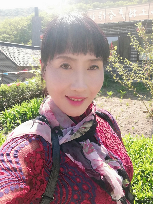 艳阳高照的第一张照片--莆田相亲服务中心
