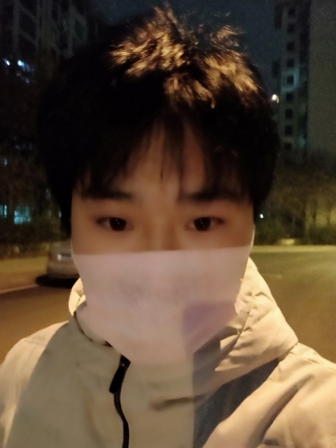 偏丶执的第一张照片--莆田相亲服务中心