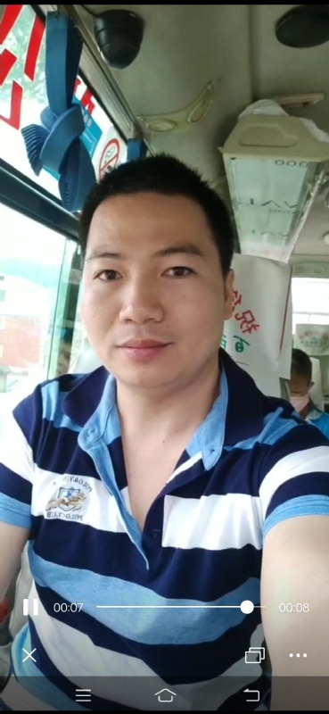 恋人未满的第一张照片--莆田相亲服务中心