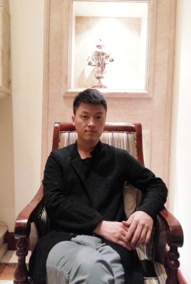 制片人杨亚林的第一张照片--莆田相亲服务中心