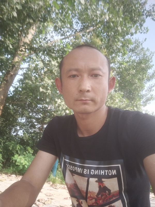 80大叔的第二张照片--莆田相亲服务中心