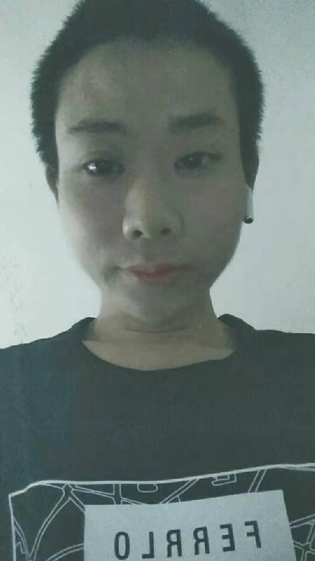 水中月的第一张照片--莆田相亲服务中心