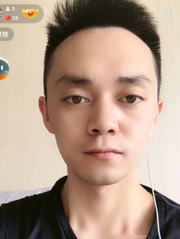 游爽的第一张照片--莆田相亲服务中心