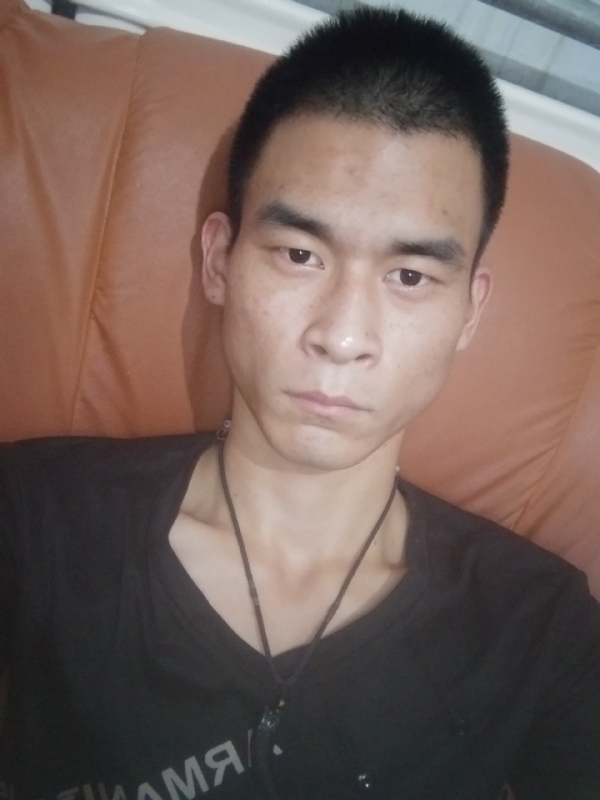 单身狗一枚的第三张照片--莆田相亲服务中心