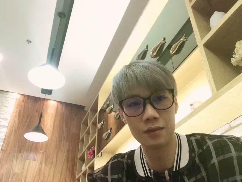黄峰的第一张照片--莆田相亲服务中心