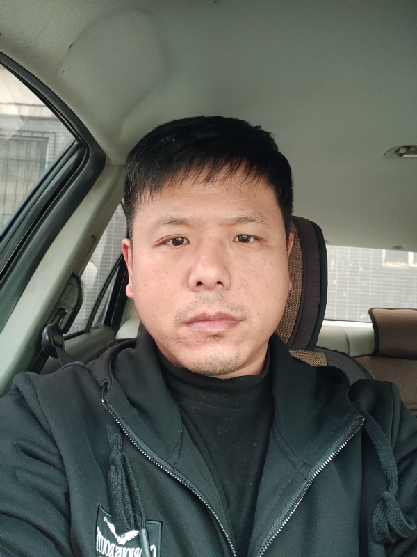 田立城的第一张照片--莆田相亲服务中心