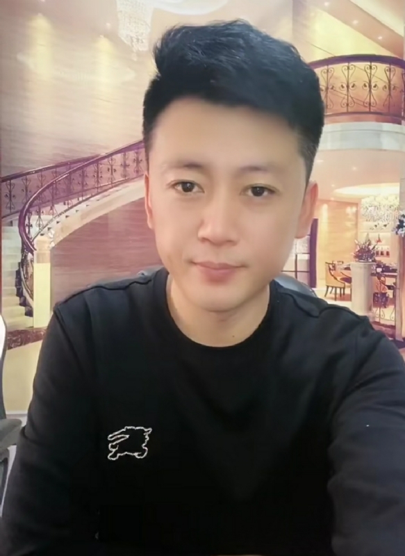 屋顶拾荒人的第三张照片--莆田相亲服务中心