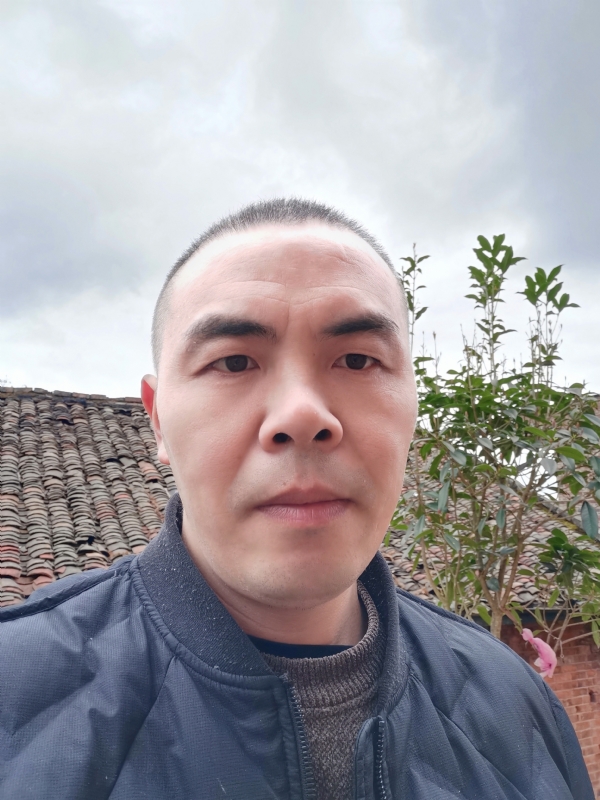 无悔的第一张照片--莆田相亲服务中心