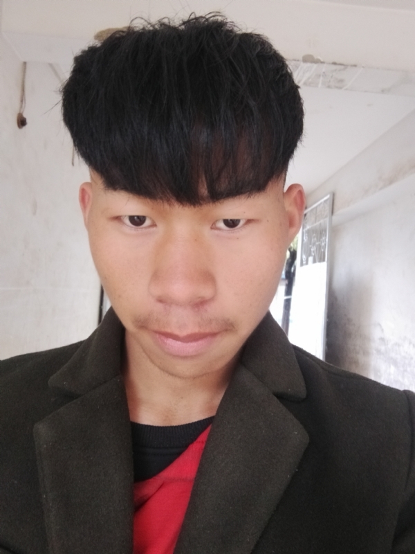 少年不在少的第一张照片--莆田相亲服务中心