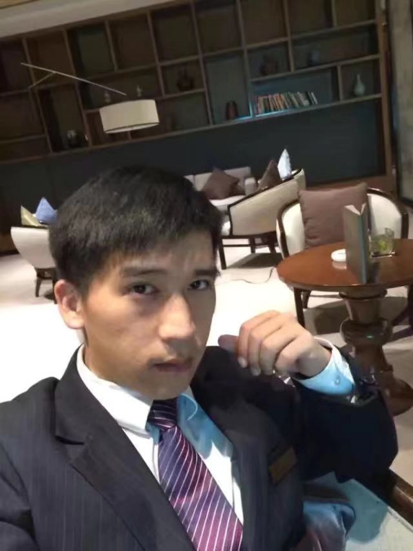 一条孤独的鱼的第二张照片--莆田相亲服务中心