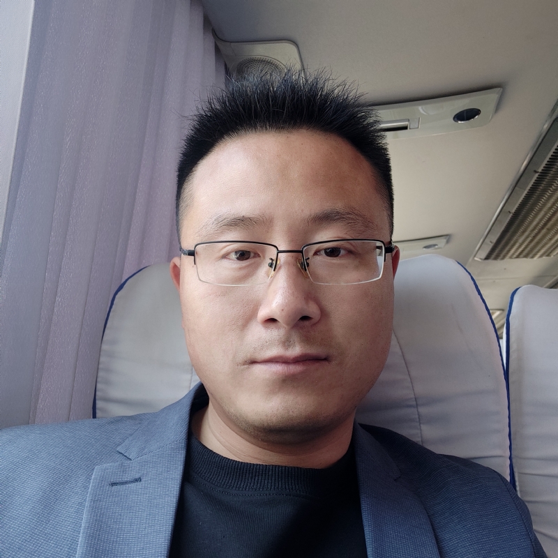 桑业挺的第一张照片--莆田相亲服务中心