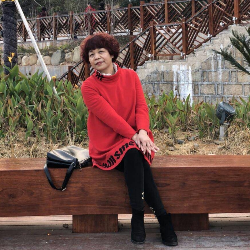 诗琴画意的第一张照片--莆田相亲服务中心