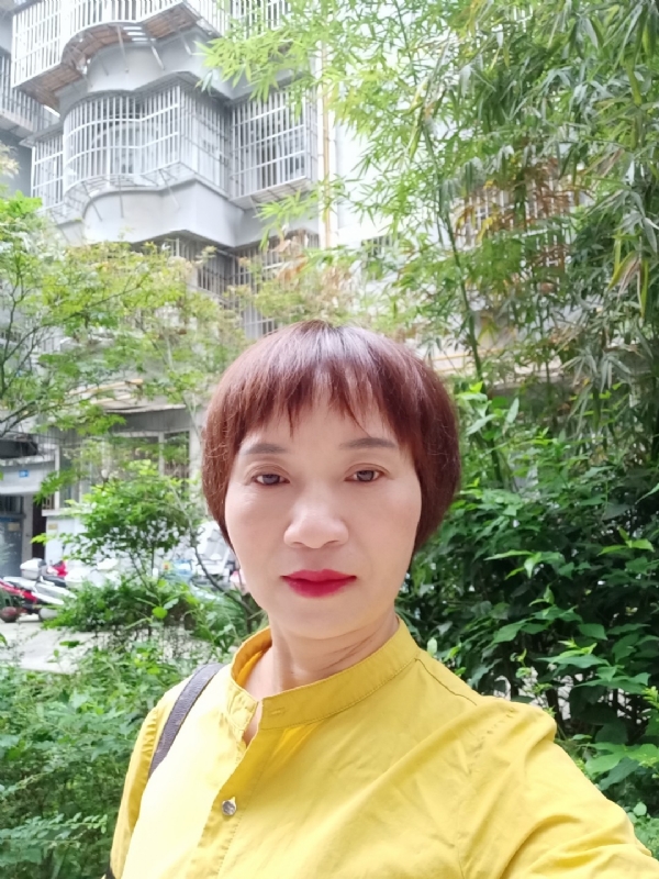 小瓶子的第二张照片--莆田相亲服务中心