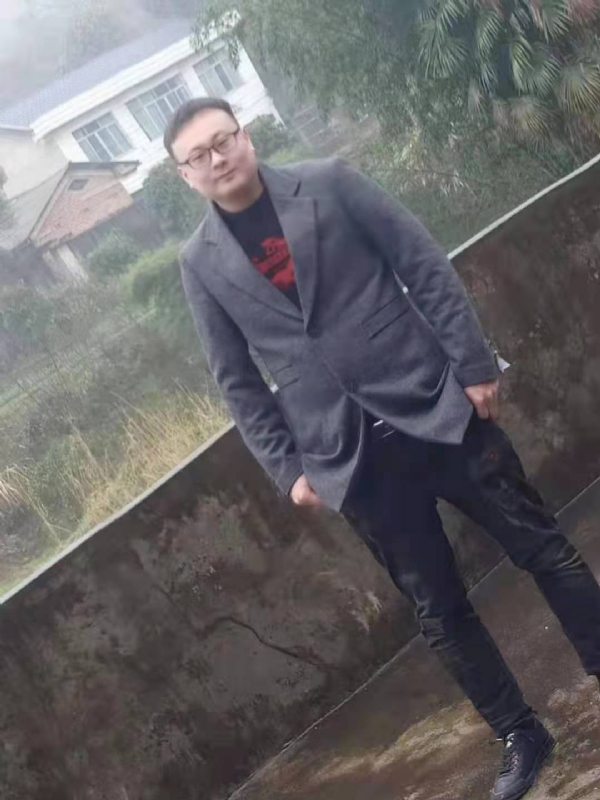 冰城的第二张照片--莆田相亲服务中心