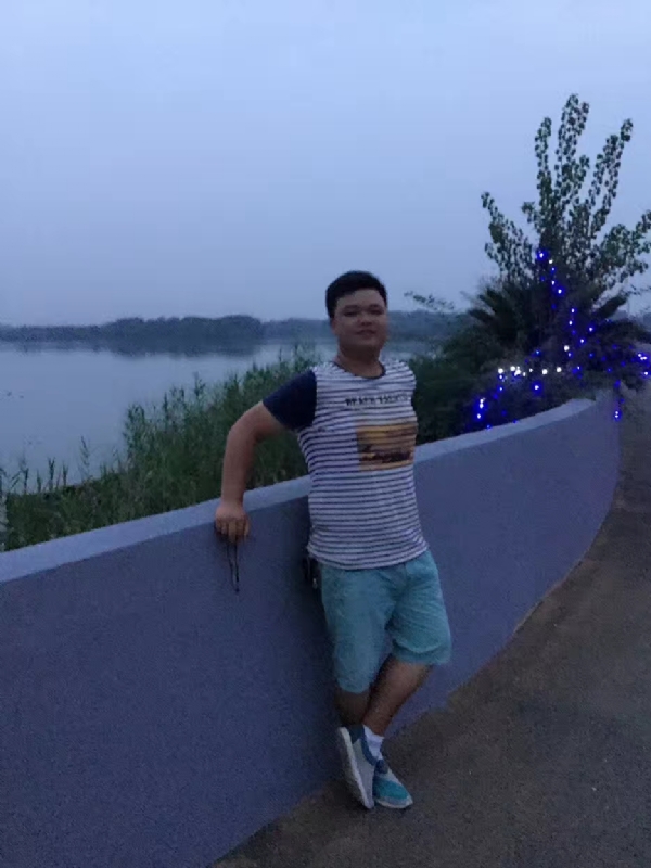RLC的第一张照片--莆田相亲服务中心