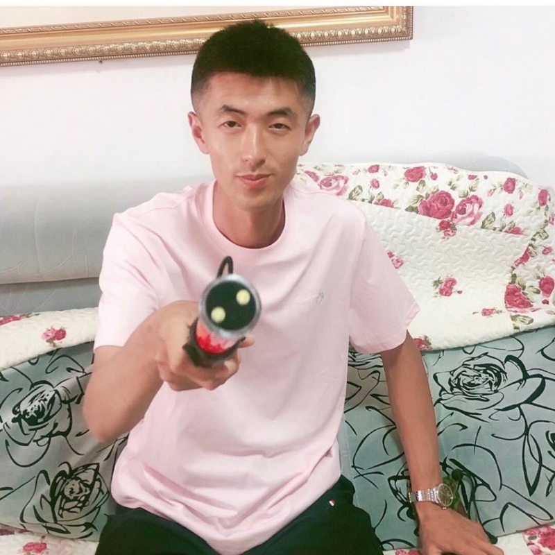 转身留下孤独的她的第一张照片--莆田相亲服务中心