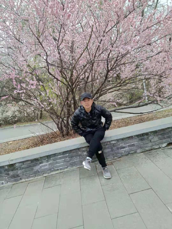 寻找幸福的第一张照片--莆田相亲服务中心