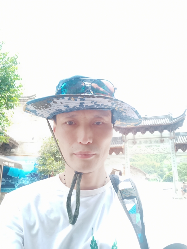 童群海的第一张照片--莆田相亲服务中心