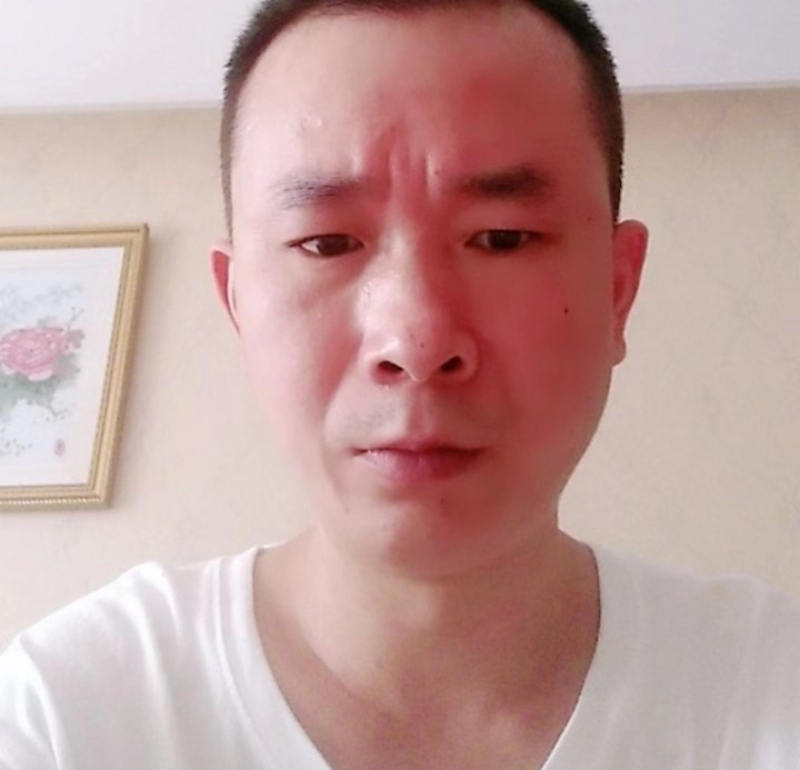 自由飞翔的第一张照片--莆田相亲服务中心