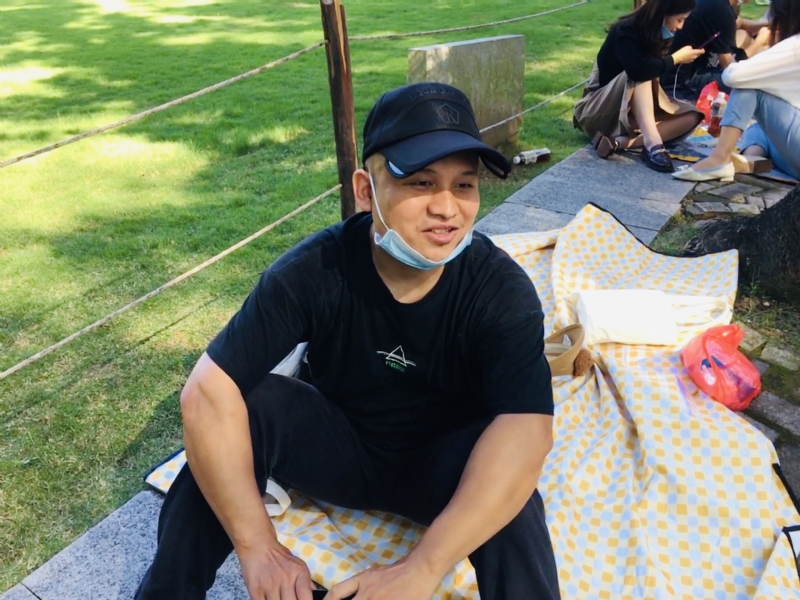 好大一颗石头的第一张照片--莆田相亲服务中心