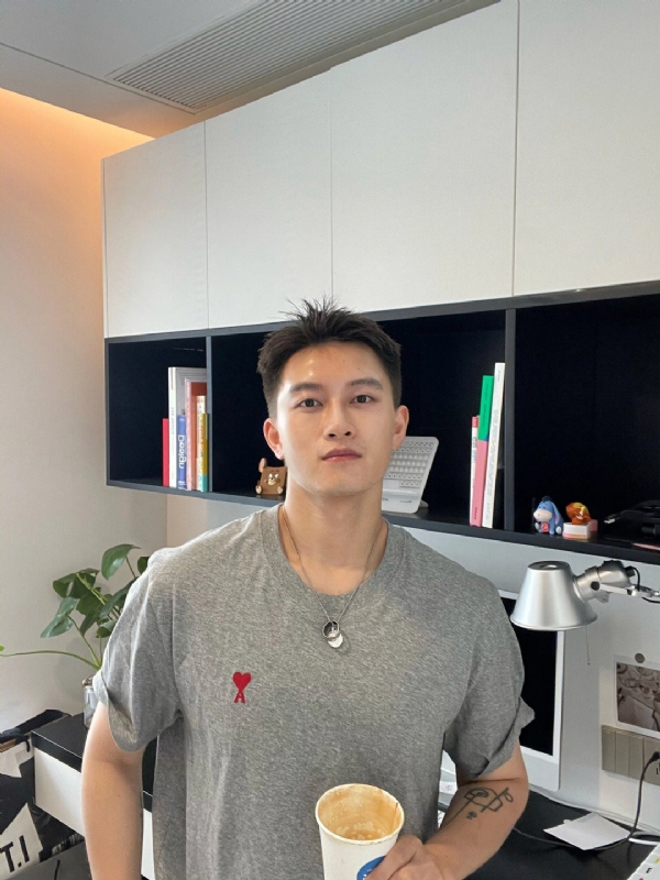 月光之下的第二张照片--莆田相亲服务中心