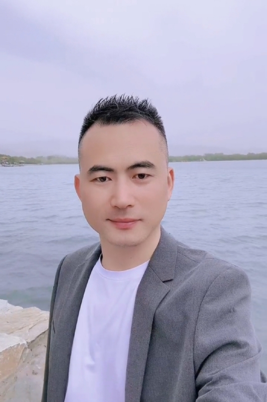 一往情深的第一张照片--莆田相亲服务中心