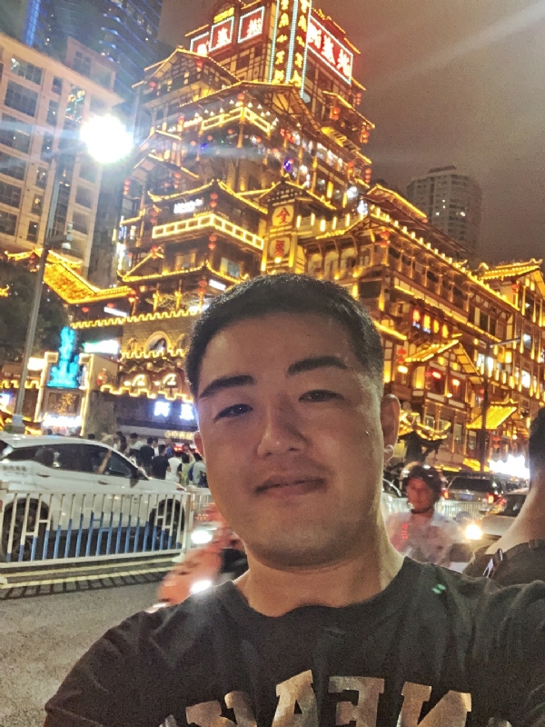 钢铁侠的第一张照片--莆田相亲服务中心