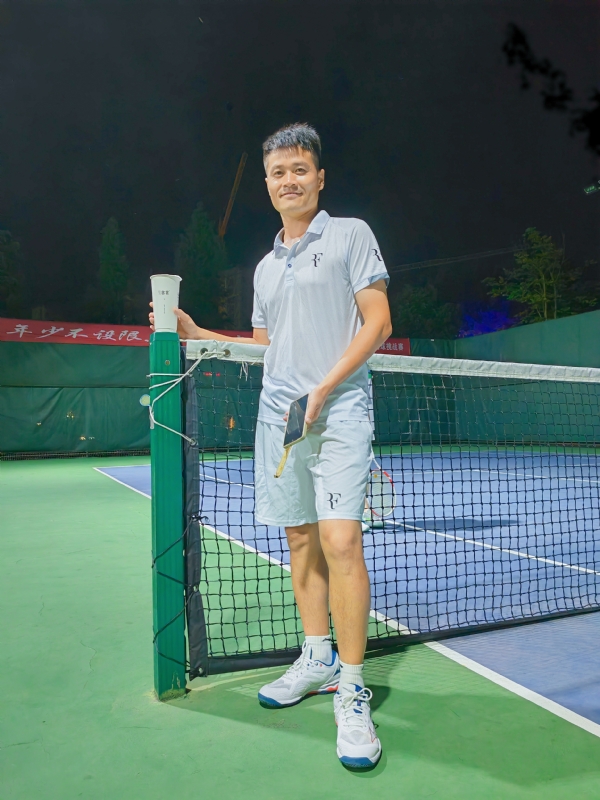 网球罗的第五张照片--莆田相亲服务中心