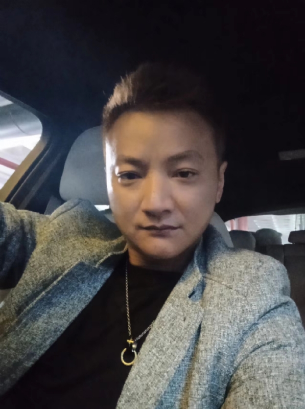 夜、有雨敲窗的第三张照片--莆田相亲服务中心