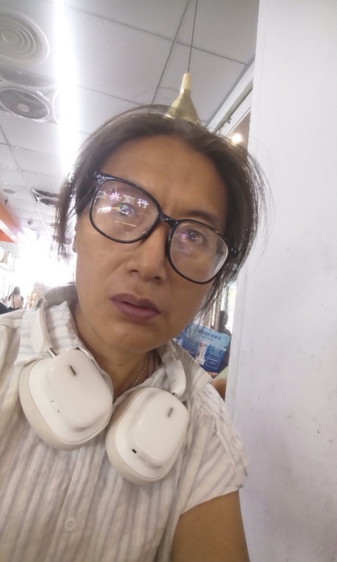 冬天的蔷薇的第三张照片--莆田相亲服务中心