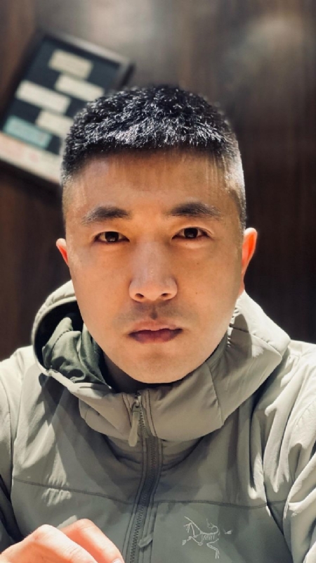 山中何缘的第一张照片--莆田相亲服务中心