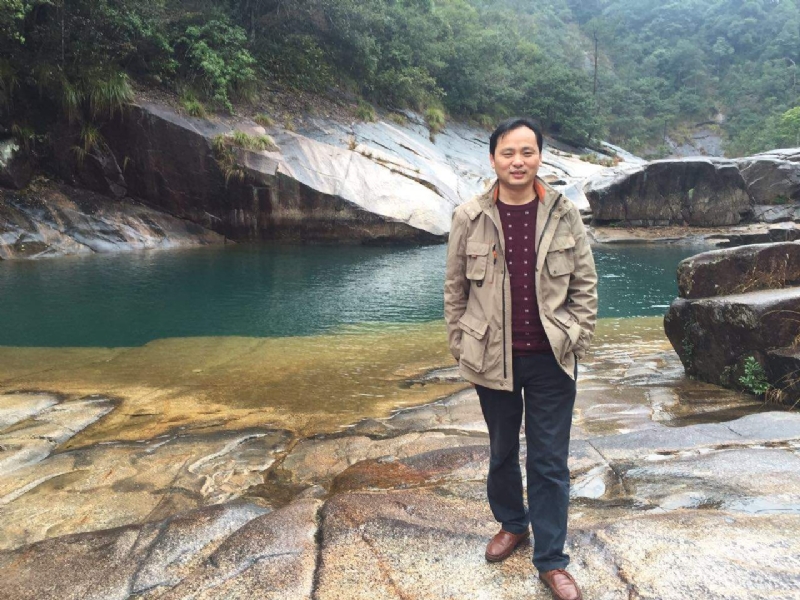龙行天下的第一张照片--莆田相亲服务中心