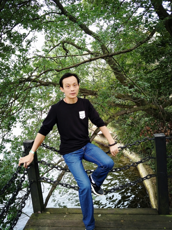 易进的第一张照片--莆田相亲服务中心