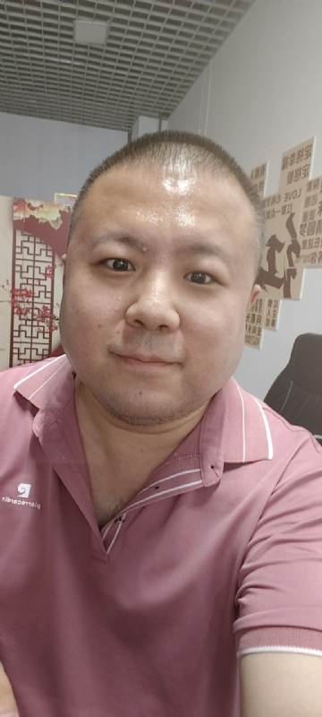漫步星辰的第一张照片--莆田相亲服务中心