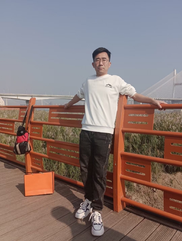 黑白的第一张照片--莆田相亲服务中心