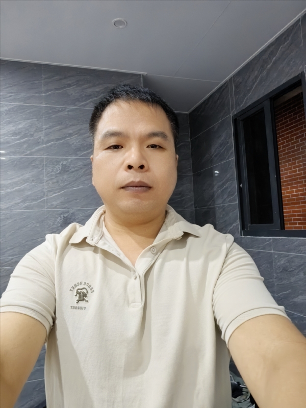 刘两水的第一张照片--莆田相亲服务中心