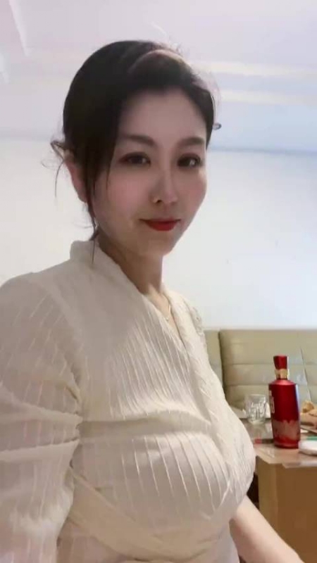 钕钕的第一张照片--莆田相亲服务中心