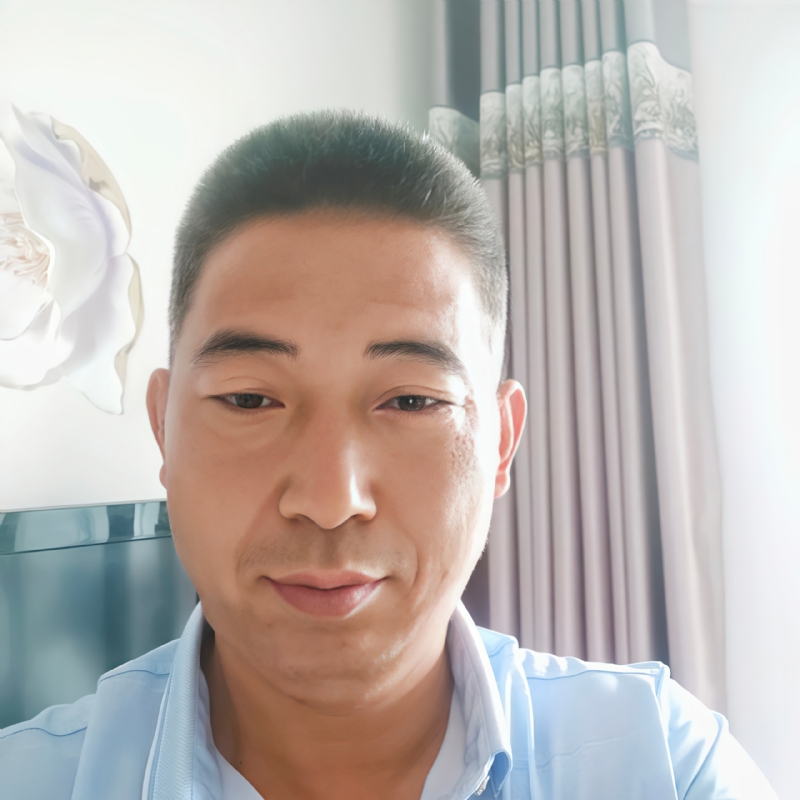 雨中漫步的第一张照片--莆田相亲服务中心