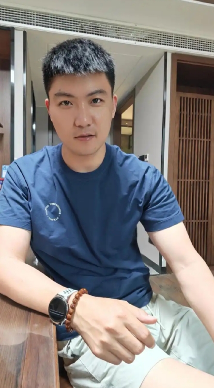 大鹏展翅的第二张照片--莆田相亲服务中心