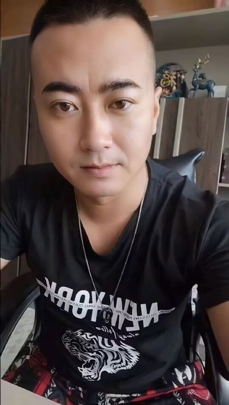 Luck耀的第一张照片--莆田相亲服务中心