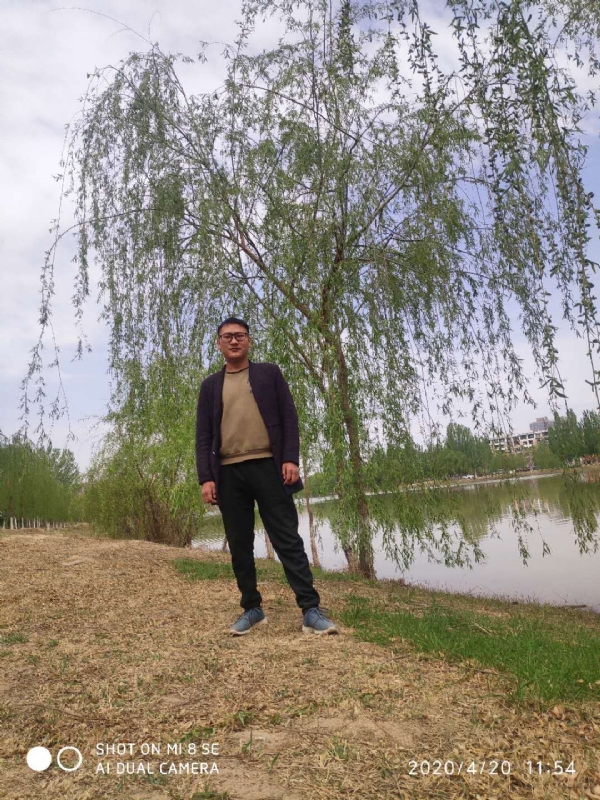 风中的烟头的第一张照片--莆田相亲服务中心