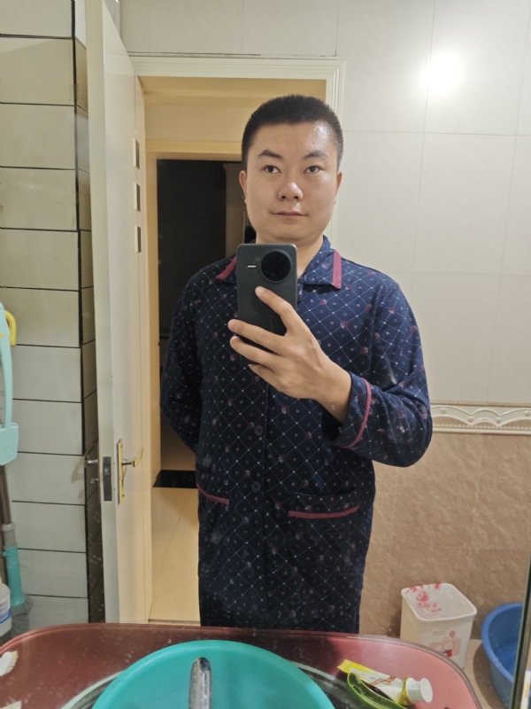 迷迷糊糊的第一张照片--莆田相亲服务中心